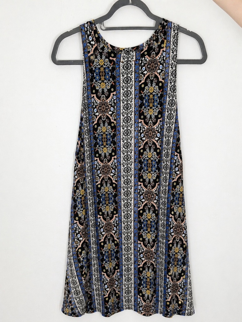 I.JOAH Flowy Swing Dress Medium Boho Floral Stripe Sleeveless Mini